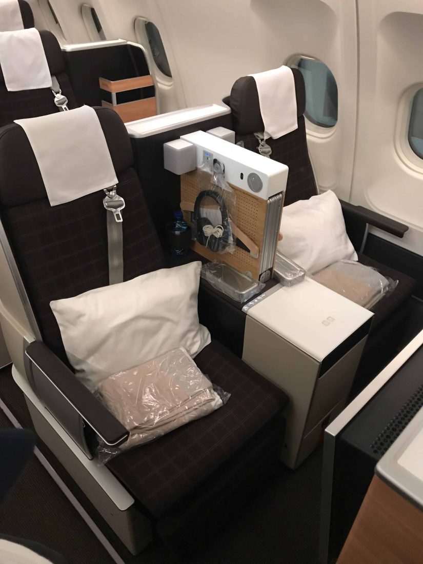 SWISS Business Class Review Seat 1.1