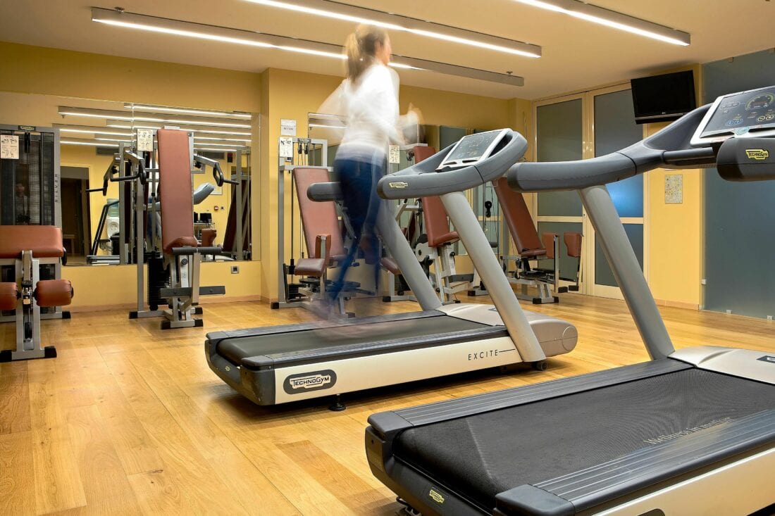 crowne plaza athens fitness centre 3x2 1
