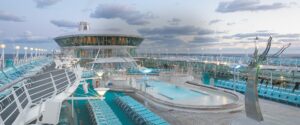 vision of the seas solarium pool deck