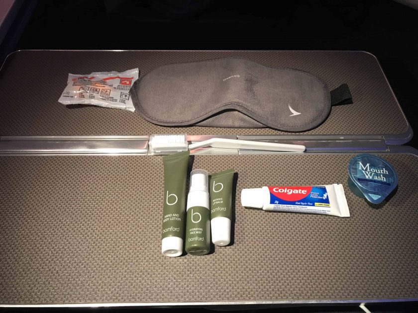 Cathay Pacific Review FRA HKG C Amenity Kit